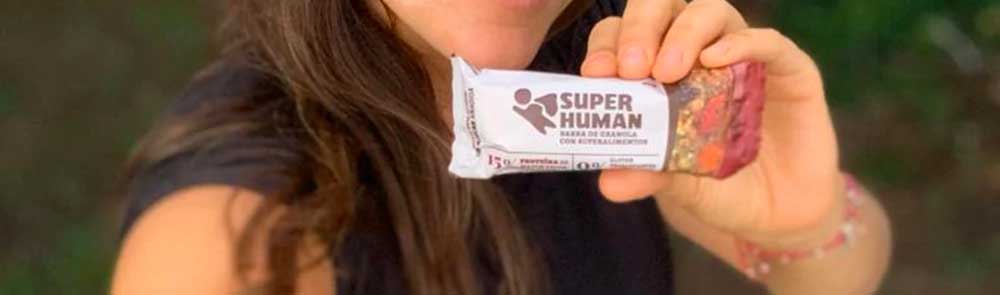 Nicole Buraschi y las barras Superhuman